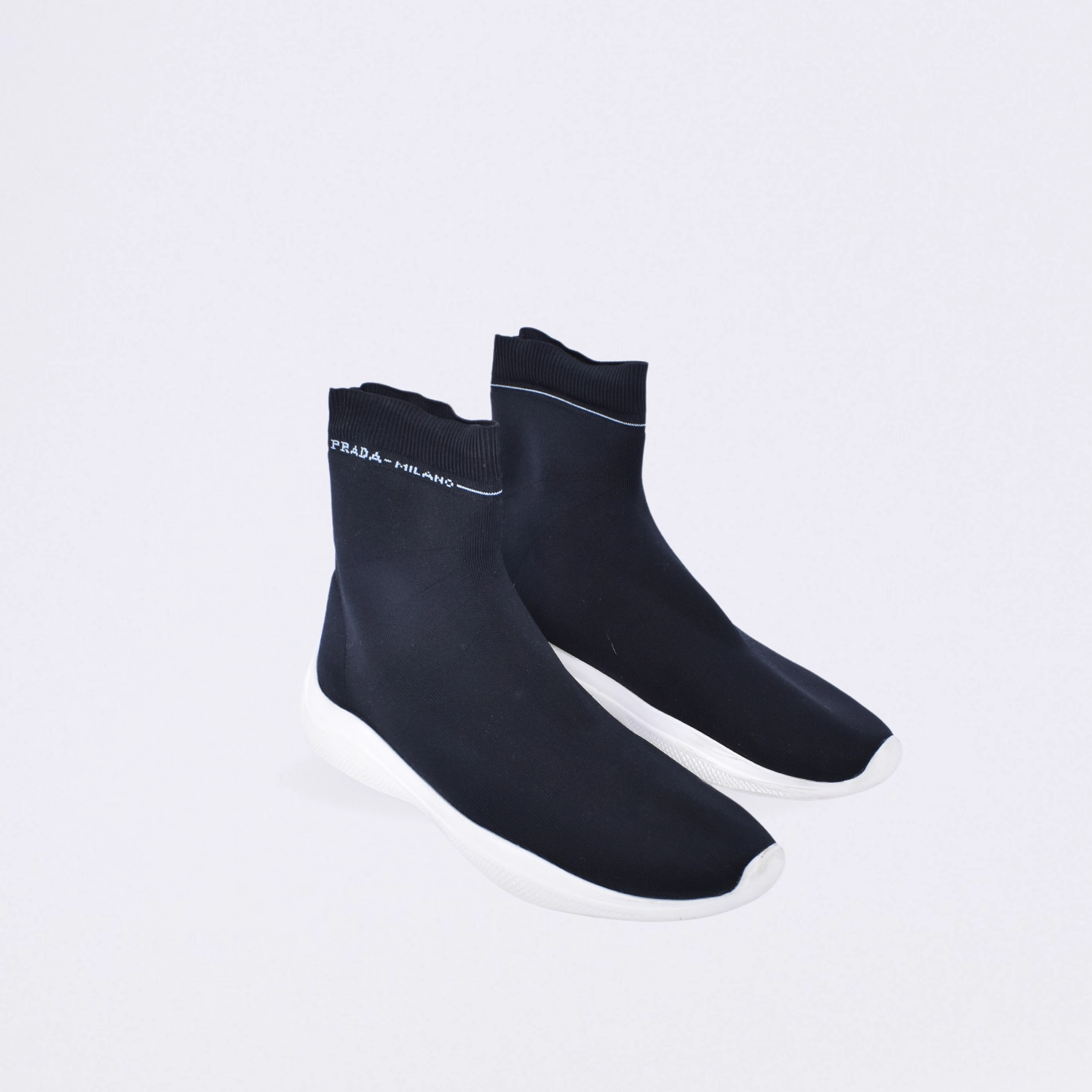 prada 35 tenis