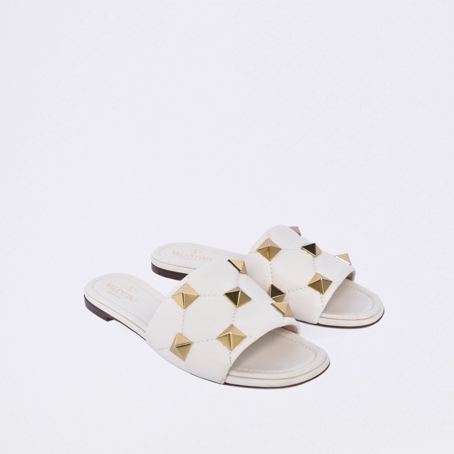valentino roman stud