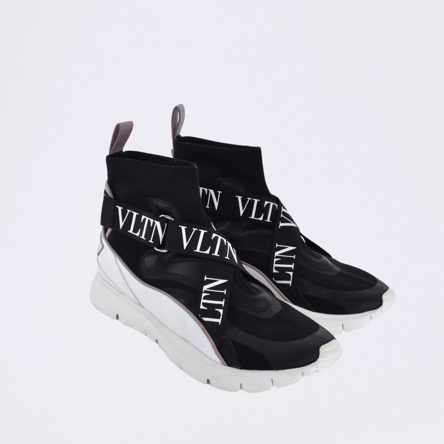 valentino 35 heroes logo starp tenis