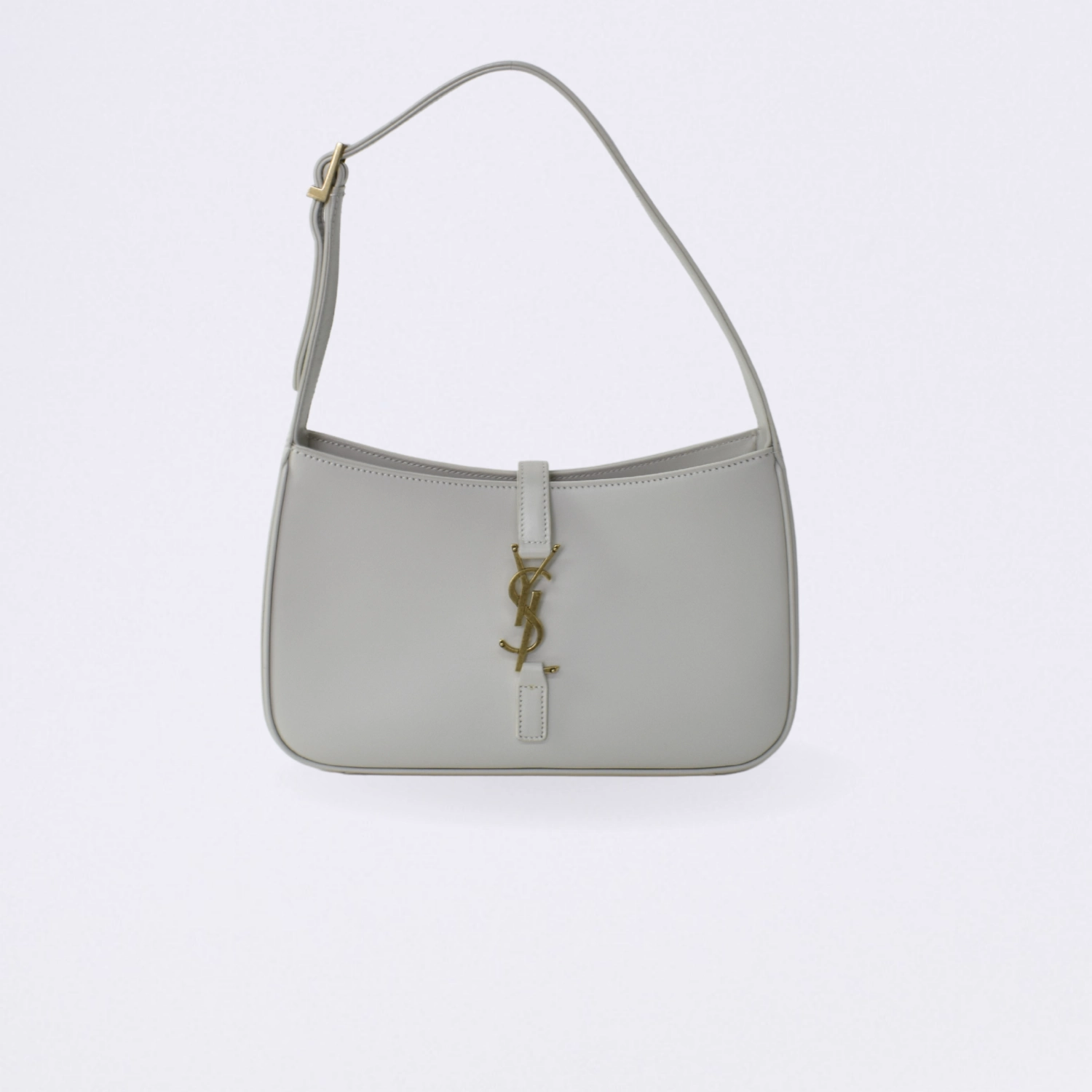 saint laurent le 5 a 7
