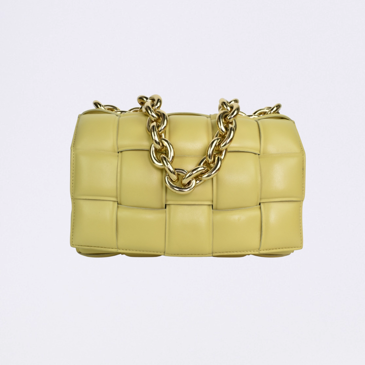bottega veneta cassete chain yellow