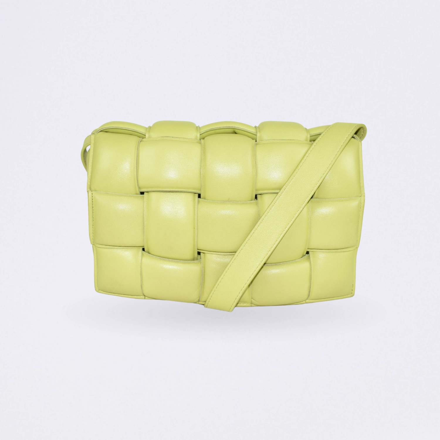 bottega veneta cassete green